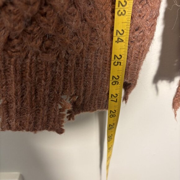 Distressed Knit Cardigan Sweater By Moon River S Brown & White Chevron Pattern - Picture 9 of 12